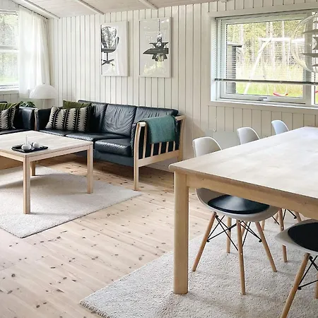 6 Person In R Dby Rødby